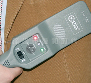 進(jìn)口手持金屬探測儀