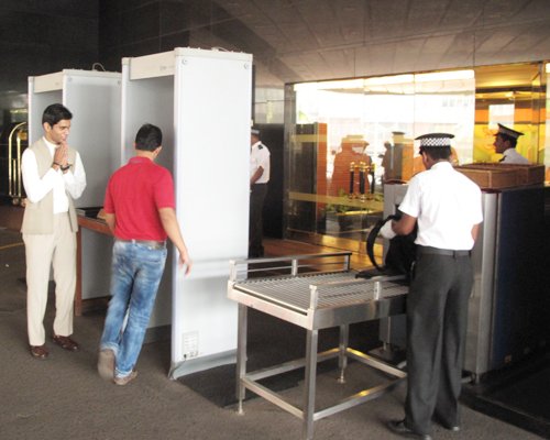 意大利啟亞CEIA品牌進(jìn)口安檢門(mén)駐足博鰲亞洲論壇保安全[圖]