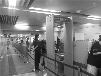 孕婦過(guò)安檢門會(huì)不會(huì)受輻射影響？