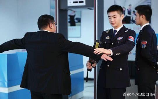 安檢門廠家提醒：張家口乘火車進京需經過兩次安檢！.jpeg