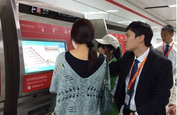 安檢門廠家：過(guò)安檢順走他人挎包，女子不認(rèn)錯(cuò)辯稱“當(dāng)時(shí)頭暈”