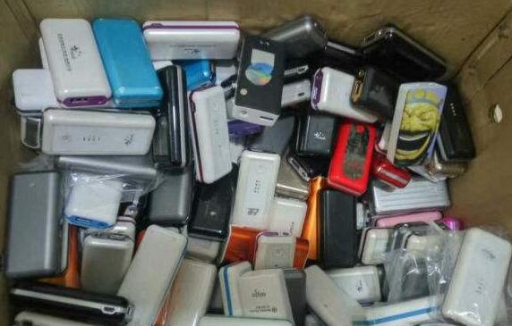 金屬探測門的妙用案例：首都機(jī)場安檢查獲音響式充電寶