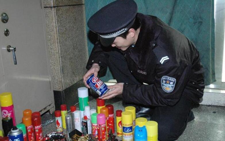 5-笫一次坐飛機(jī)登機(jī)流程 安檢門安檢注意事項.jpg